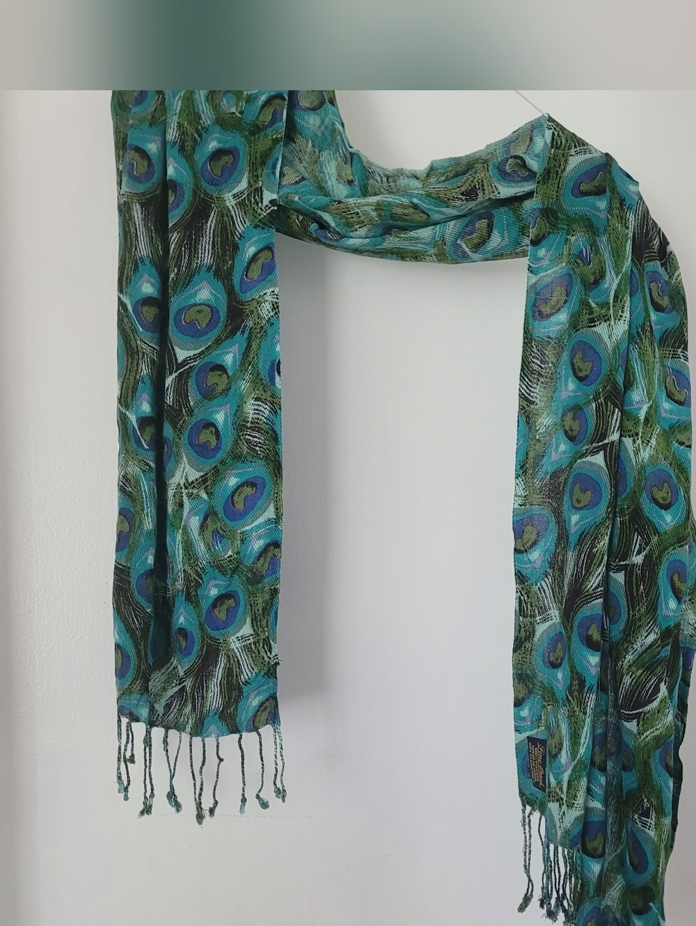 Fine Shawl 100% Viscose Peacock Print Scarf 100% Viscose Made In India 71" X 24"